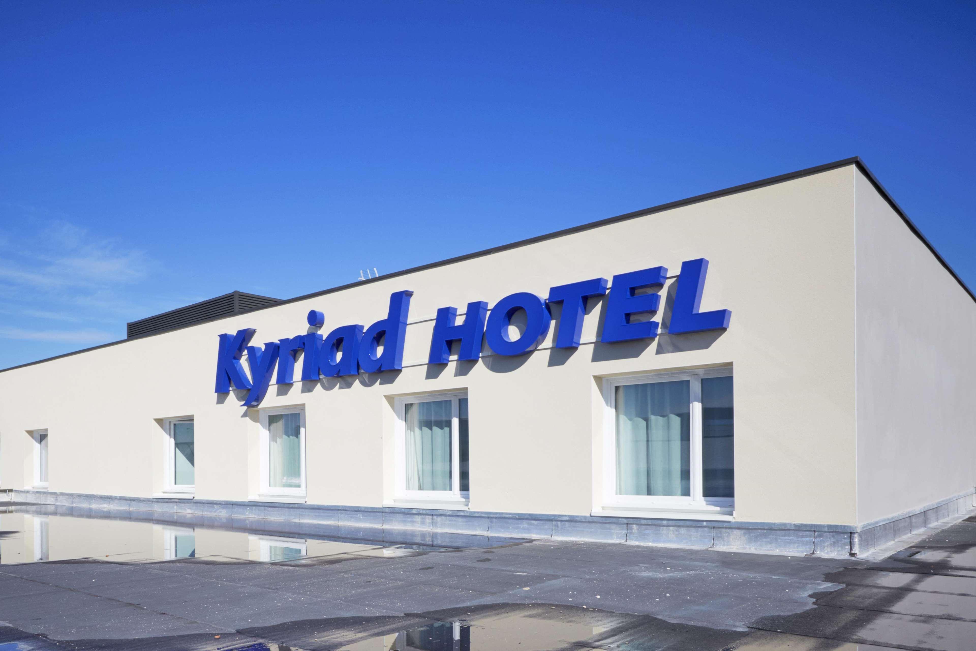 Kyriad Angers Ouest Бокузе Экстерьер фото